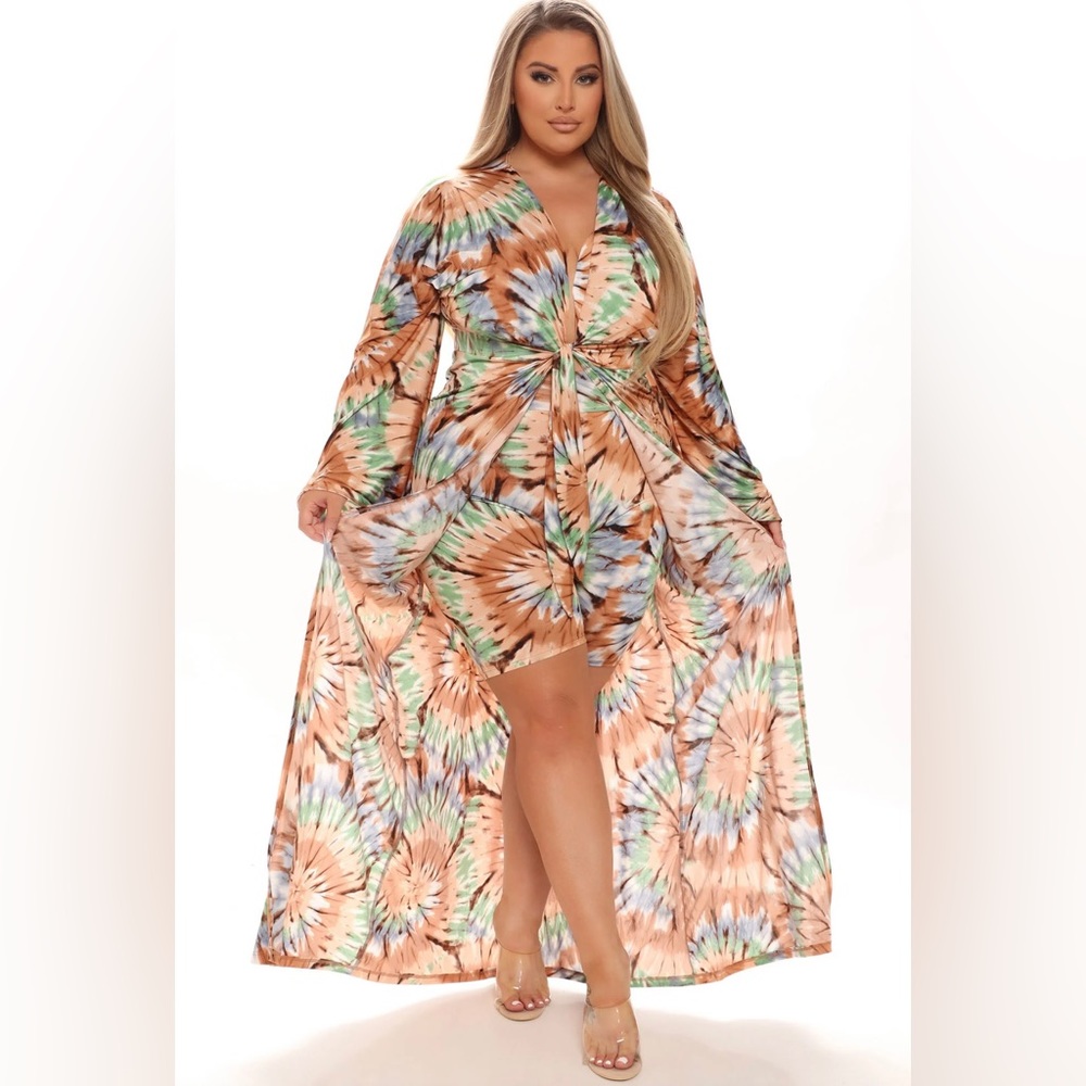 SOLD - 2 Piece Set - Plus Size